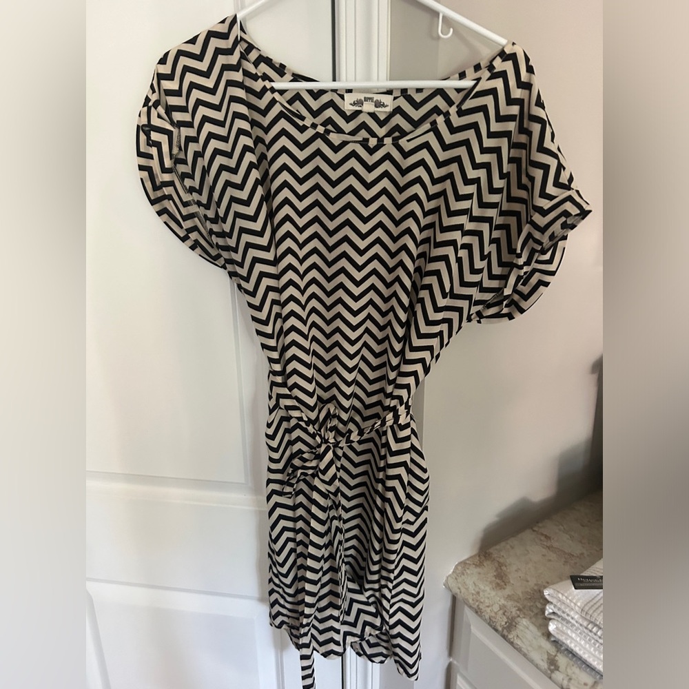 Hippie Rose Dress Zig Zag Design Belt Detail Size XL